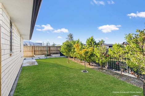 Photo of property in 6 Denton Street, Amberley, 7410