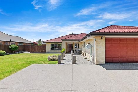 Photo of property in 11 Gainsborough Court, Rolleston, 7614