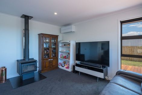 Photo of property in 30 Katania Heights, Brightwater, 7022