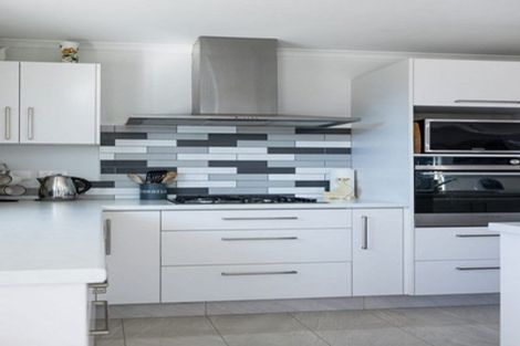 Photo of property in 36 Rose Leigh Drive, Cambridge, 3434