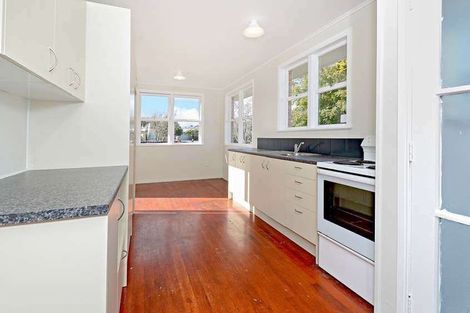 Photo of property in 14 Harper Street, Papakura, 2110