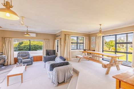 Photo of property in 20 Bennett Street, Waipawa, 4210