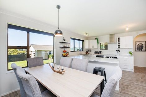 Photo of property in 76 Watershed Road, Bunnythorpe, Palmerston North, 4470