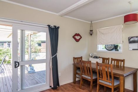 Photo of property in 34 Linwood Drive, Paraparaumu, 5032