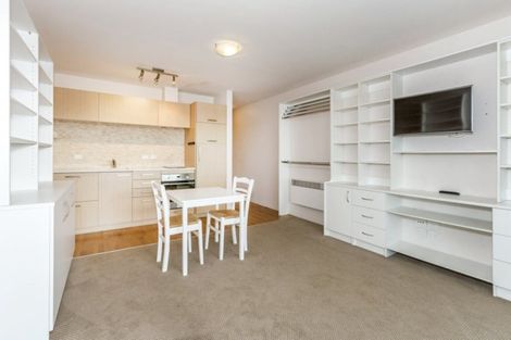 Photo of property in 7/180 Peterborough Street, Christchurch Central, Christchurch, 8013