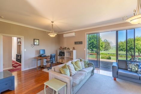 Photo of property in 312 Racecourse Road, Waipukurau, 4282