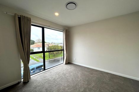 Photo of property in 17a Bardia Street, Belmont, Auckland, 0622