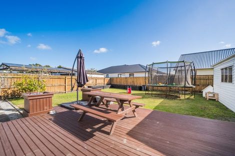 Photo of property in 53 Geraldine Crescent, Cloverlea, Palmerston North, 4412