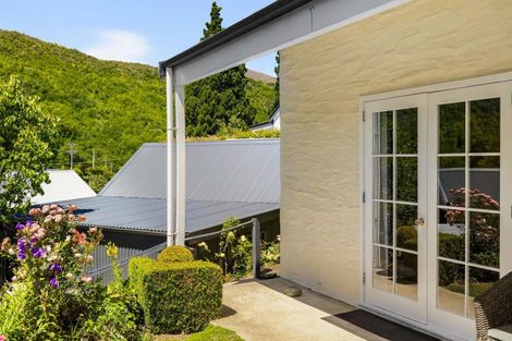Photo of property in 34 Cardigan Street, Arrowtown, 9302