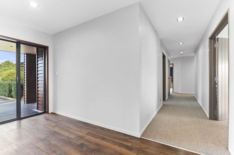 Photo of property in 334 Henwood Road, Hillsborough, New Plymouth, 4372