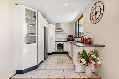 Photo of property in 85a Pohutukawa Drive, Owhata, Rotorua, 3010