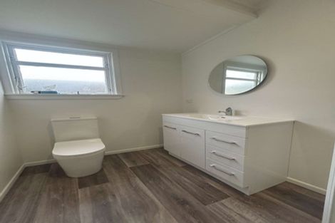 Photo of property in 50 Pahiatua Street, Hokowhitu, Palmerston North, 4410