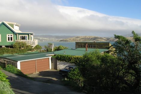 Photo of property in 93 Motuhara Road, Plimmerton, Porirua, 5026