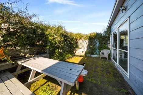 Photo of property in 1 County Drive, Hawera, 4610