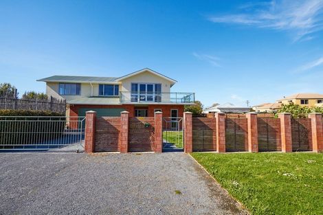 Photo of property in 9 Hawthorne Road, Kaikoura, 7300