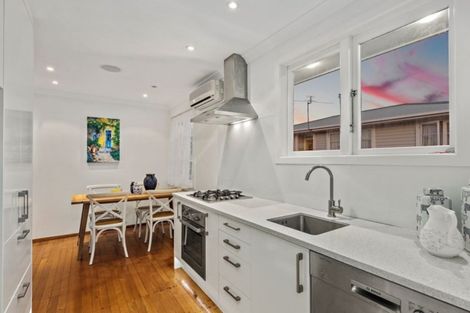 Photo of property in 46 Strid Road, Te Atatu South, Auckland, 0610