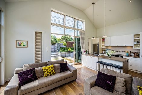 Photo of property in 9 Wharf Road, Albany, Auckland, 0632