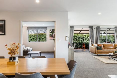 Photo of property in 44c Gilbransen Road, Kumeu, 0810