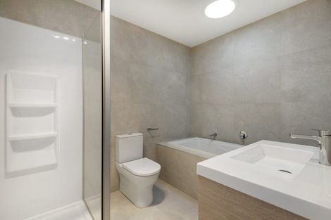 Photo of property in 33 Oyster Drive, Whenuapai, Auckland, 0618