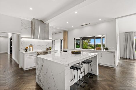 Photo of property in 6 Emily Lane, Greenhithe, Auckland, 0632