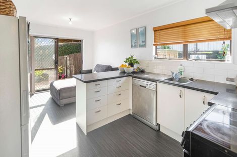 Photo of property in 97 Waitaha Road, Welcome Bay, Tauranga, 3112