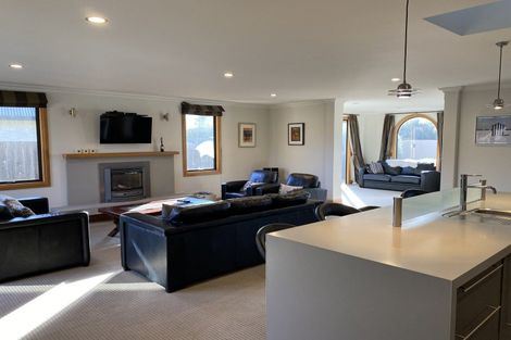 Photo of property in 34 Plantation Road, Wanaka, 9305