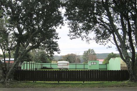 Photo of property in 102 Chartwell Avenue, Whangamata, 3620