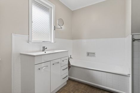Photo of property in 11 Erin Street, Tikipunga, Whangarei, 0112