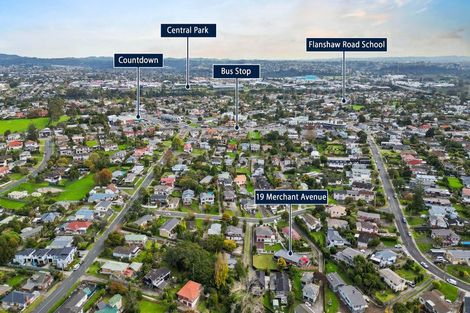 Photo of property in 19 Merchant Avenue, Te Atatu South, Auckland, 0610