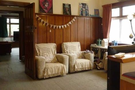 Photo of property in 111 Saint Martins Road, Saint Martins, Christchurch, 8022