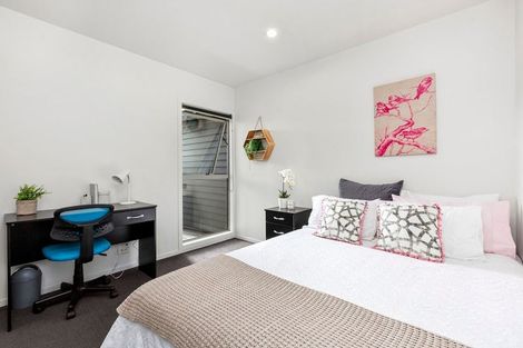 Photo of property in 100u5 Knighton Road, Hillcrest, Hamilton, 3216
