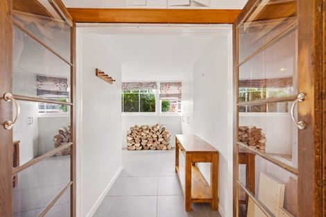 Photo of property in 24 Birdwood Avenue, Beckenham, Christchurch, 8023