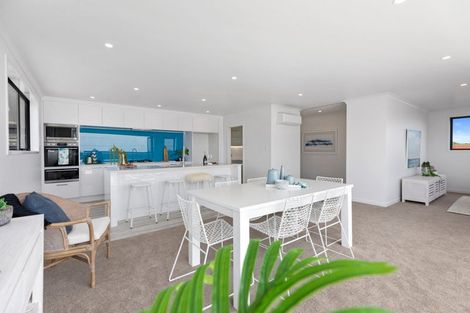 Photo of property in 1020c Papamoa Beach Road, Papamoa Beach, 3118