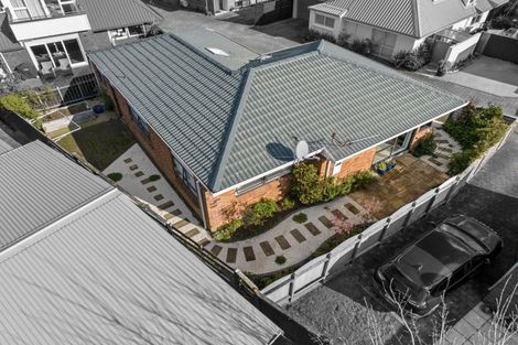 Photo of property in 2/10 Terrace Avenue, Mount Maunganui, 3116