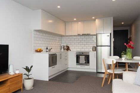 Photo of property in 1036g Colombo Street, St Albans, Christchurch, 8014