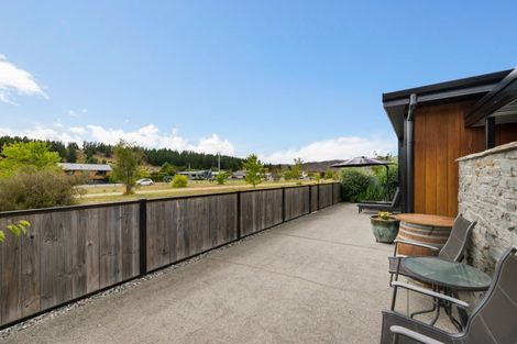 Photo of property in 83a Russell Street, Alexandra, 9320