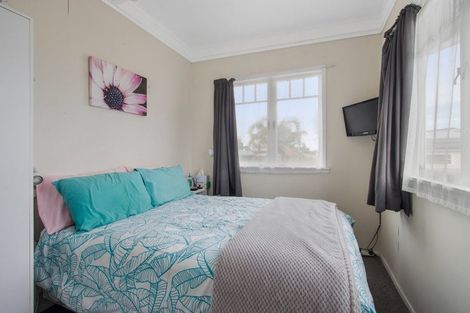 Photo of property in 54 Athenree Road, Athenree, Katikati, 3177