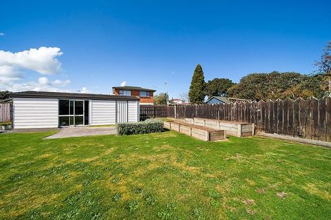 Photo of property in 16a Murdoch Street, Hawera, 4610