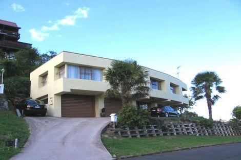 Photo of property in 8 Toi Toi Place, Northcote, Auckland, 0627