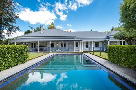 Photo of property in 1 France Road, Bluff Hill, Napier, 4110