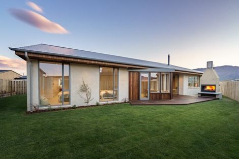 Photo of property in 8 Hawkdun Place, Bridge Hill, Alexandra, 9320