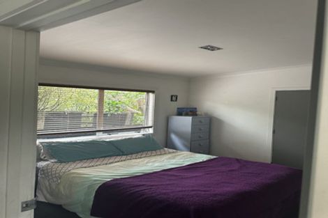 Photo of property in 12 Memorial Park Avenue, Haumoana, 4102