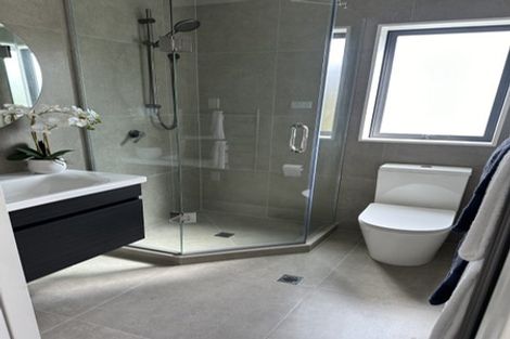 Photo of property in 4/10b Huka Road, Birkenhead, Auckland, 0626