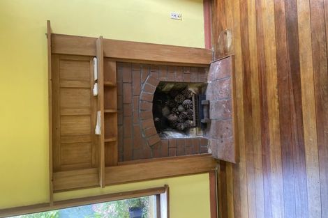 Photo of property in 86 Curtis Street, Northland, Wellington, 6012