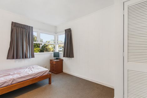 Photo of property in 44b Edgeworth Road, Glenfield, Auckland, 0629