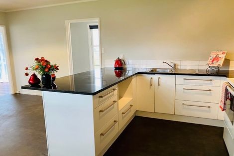 Photo of property in 12 John Street, Mangere East, Auckland, 2024