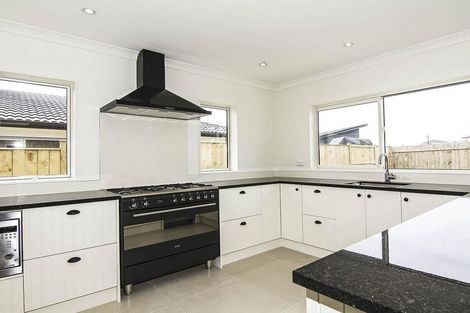 Photo of property in 49 Northolt Road, Fairview Downs, Hamilton, 3214