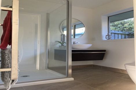 Photo of property in 10 Taupata Street, Redcliffs, Christchurch, 8081