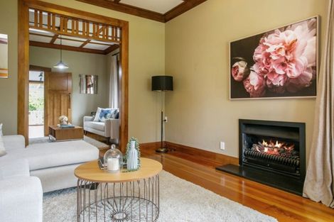 Photo of property in 6 Grosvenor Street, Cambridge, 3434