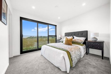 Photo of property in 33c Saint Peters Street, Northcote, Auckland, 0627